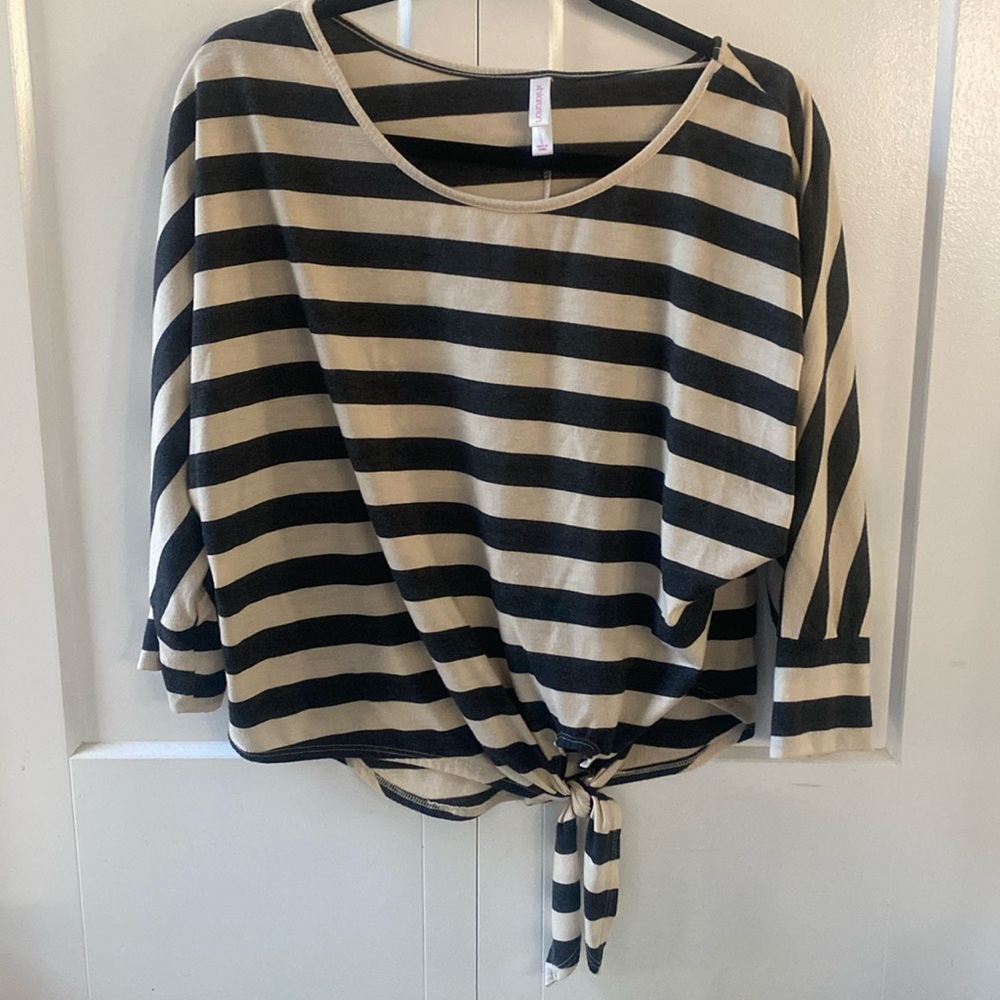 Striped 3/4 sleeve tie up shirt